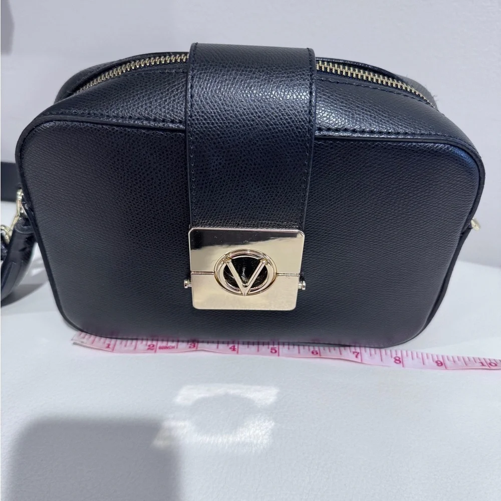 VALENTINO Crossbody Leather Black Authentic Bag - Picture 14 of 17